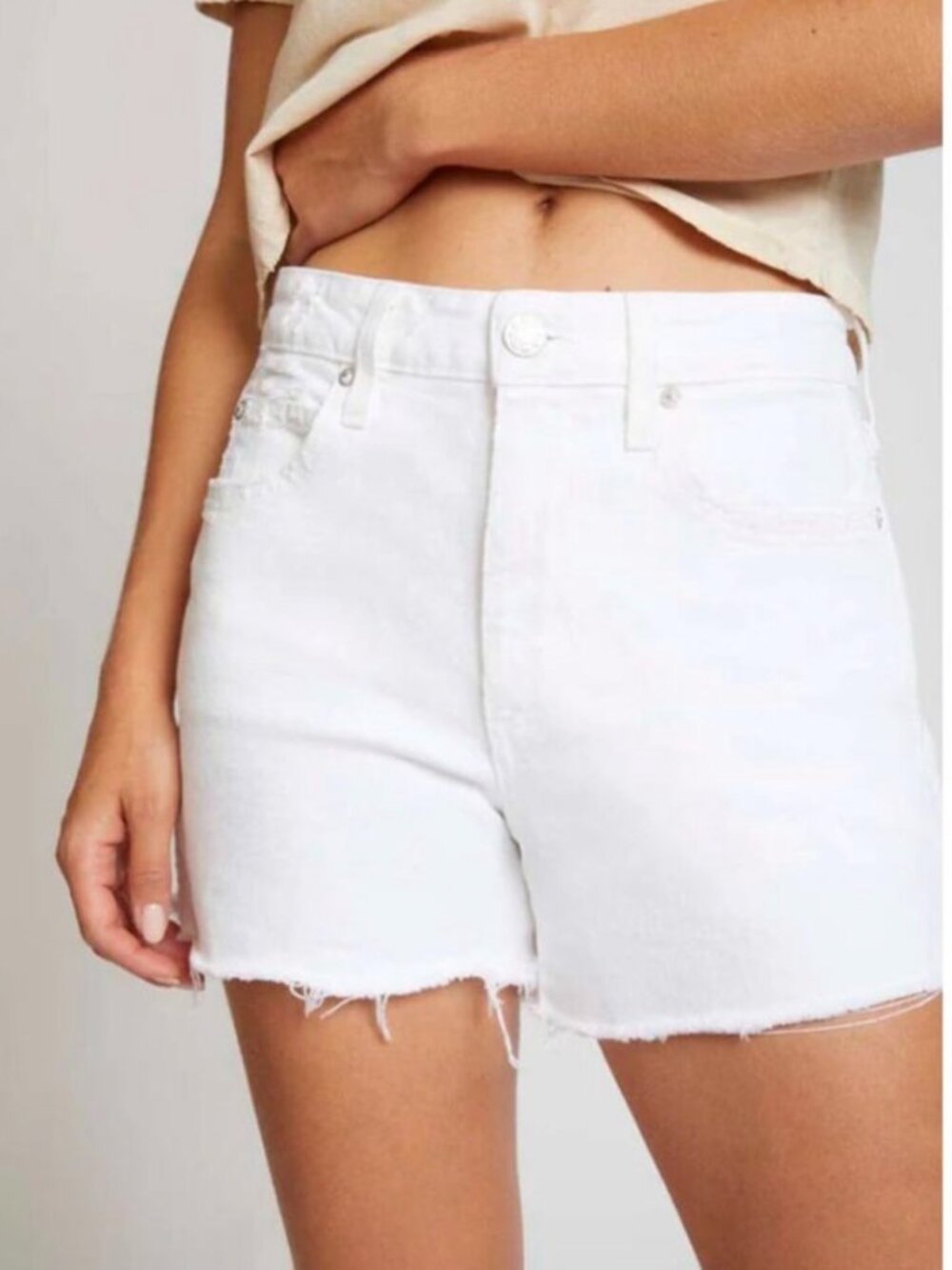 AMO Tomboy Shorts  White Denim Raw Hem Distressed Beachy Size 27